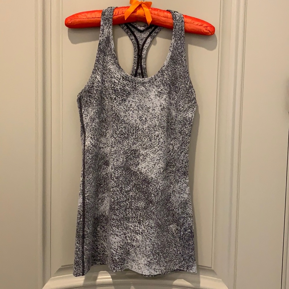 Lululemon Cool Racerback II Luon Spray